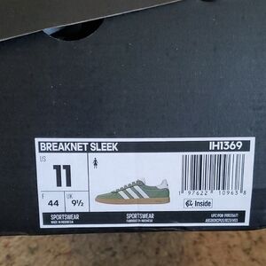 adidas Breaknet Sleek Green and White Low-Top Sneakers